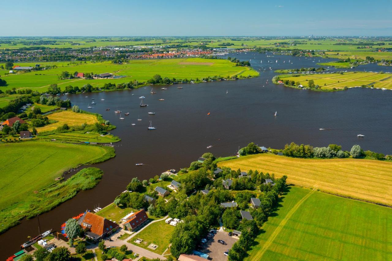 Pean-buiten Waterlodges Nes  Exterior foto